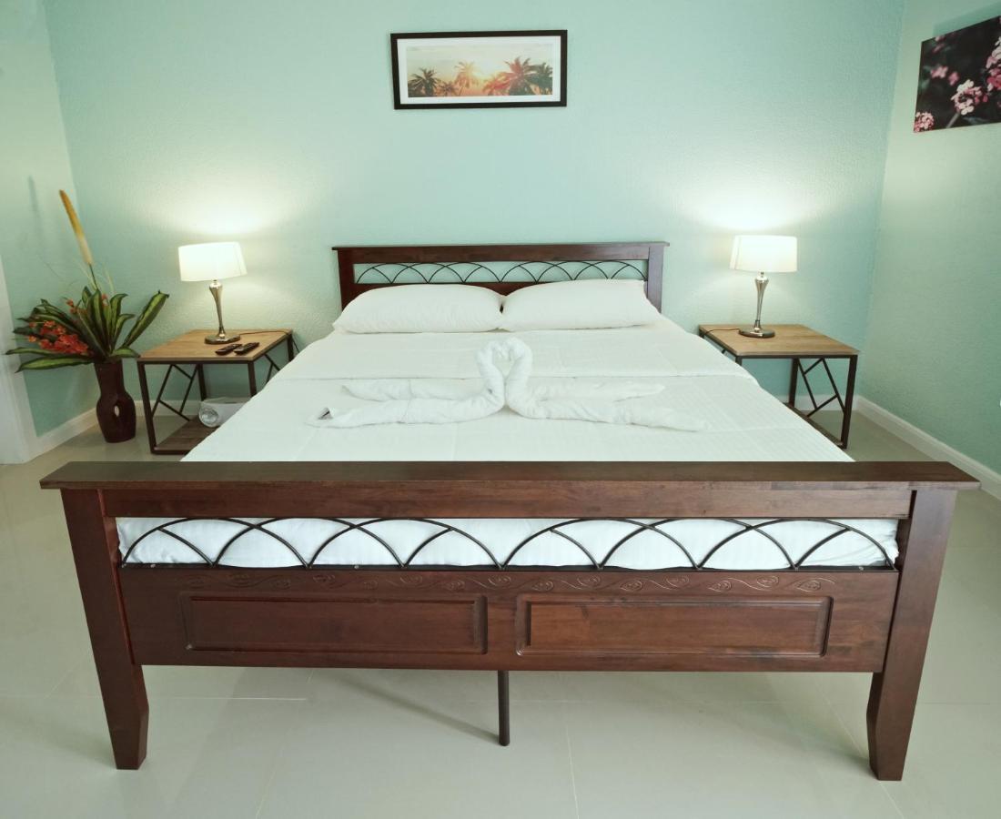 Coco Cabana Apartelle Panglao Bagian luar foto